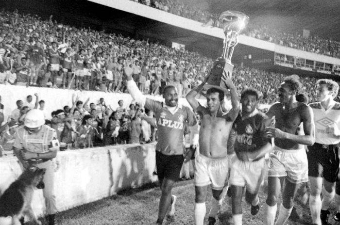 Conquista de 1992 inspira colorados no duelo desta noite contra o Fluminense