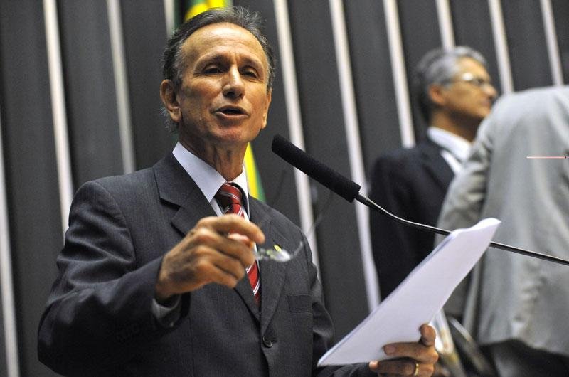 Deputados alteraram texto do Senado e voltaram a favorecer ruralistas 