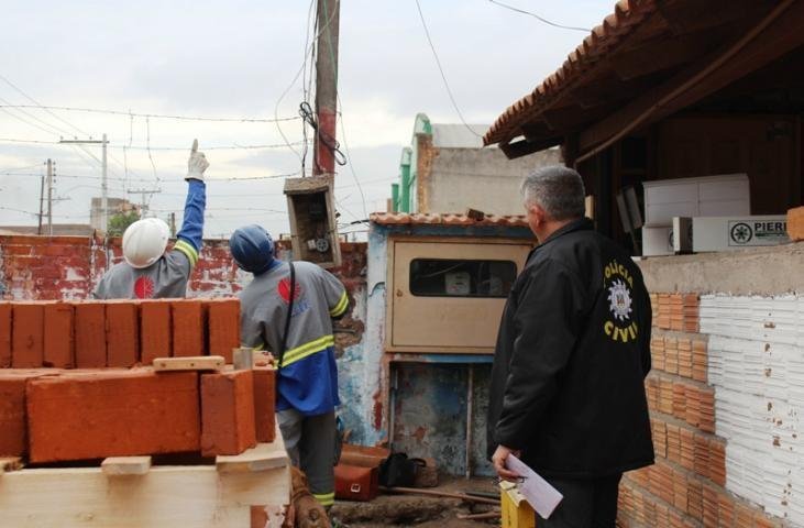 Cerca de 50 quilos de cabos de telefonia foram apreendidos na opera&ccedil;&atilde;o da Pol&iacute;cia Civil 