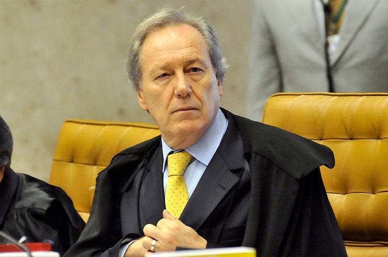 O ministro Ricardo Lewandowski, STF autoriza c&oacute;pias de inqu&eacute;rito sobre Dem&oacute;stenes Torres