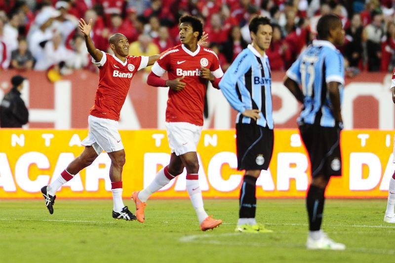 Fabr&iacute;cio marcou o segundo gol do Inter no Gre-Nal