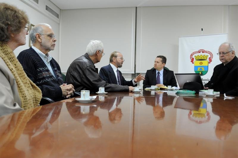 Presidente da entidade teve reuni&atilde;o na C&acirc;mara para pedir libera&ccedil;&atilde;o do pr&eacute;dio hist&oacute;rico da Capital
