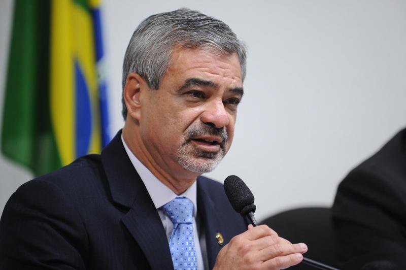 Relator Humberto Costa pediu abertura de processo disciplinar 