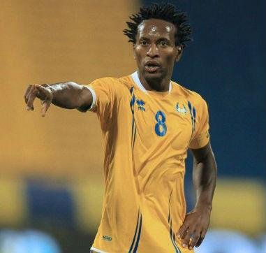 Z&eacute; Roberto ignora idade avan&ccedil;ada e quer quebrar tabu no Gr&ecirc;mio