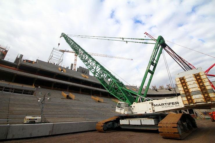 No in&iacute;cio da semana, oper&aacute;rios come&ccedil;aram a instalar os alicerces da cobertura do novo est&aacute;dio tricolor