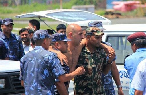 Pelo menos 15 das 21 pessoas a bordo morreram