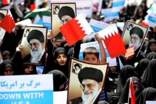 Iranianos protestam contra uni&atilde;o Bahrein-Ar&aacute;bia Saudita