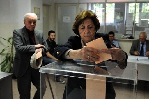 S&eacute;rvios votam no pleito que vai eleger o presidente do pa&iacute;s