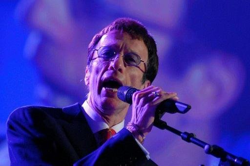 Robin Gibb, ex-Bee Gees, morre aos 62 anos