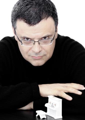 Pianista Max Uriarte se apresenta hoje com a Ospa 
