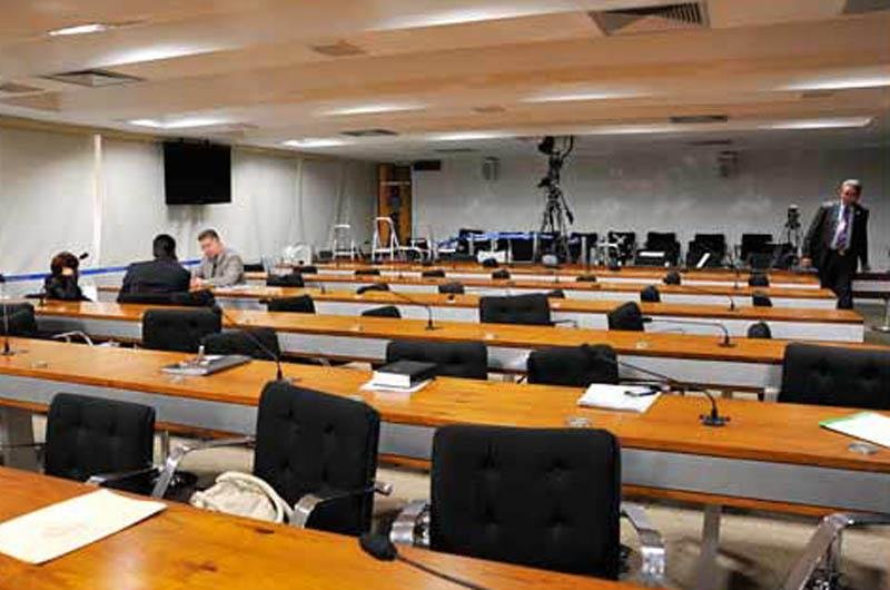 Sala da CPI, depois de varredura da Pol&iacute;cia Legislativa