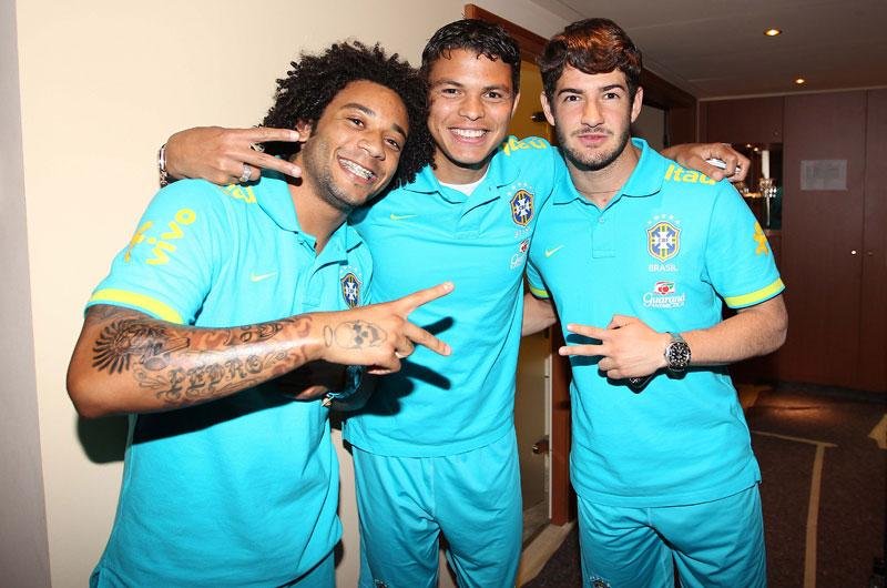 Atacante Alexandre Pato (D) prometeu dedica&ccedil;&atilde;o para atuar nos Jogos Ol&iacute;mpicos