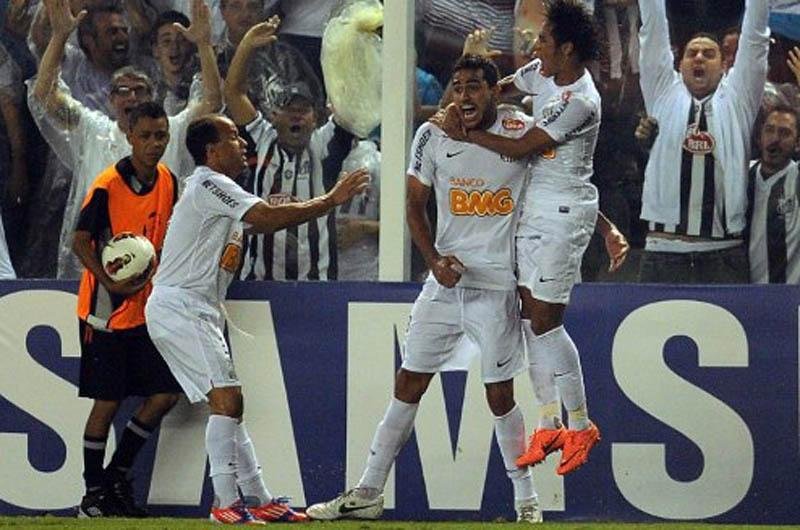 Santos venceu por 1 a 0 no tempo normal e 4 a 2 nos p&ecirc;naltis