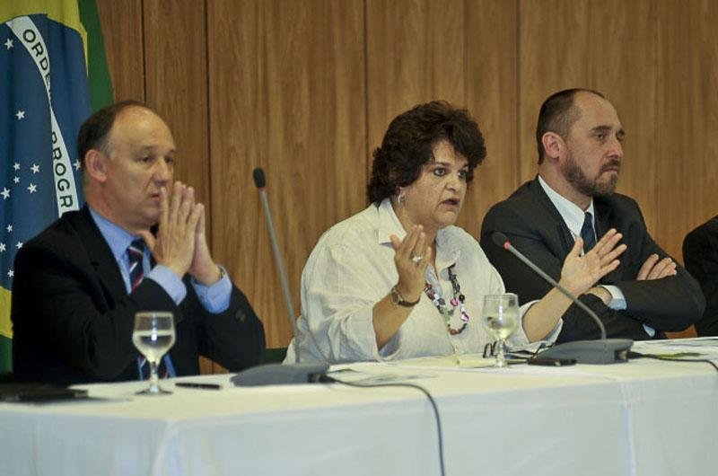 Ministros anunciaram na tarde desta sexta-feira 12 vetos e 32 modifica&ccedil;&otilde;es de artigos da presidente no texto do novo C&oacute;digo Florestal