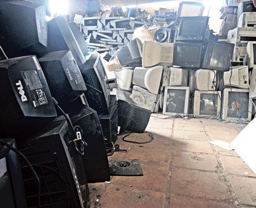 Descarte incorreto pode resultar em graves danos ambientais