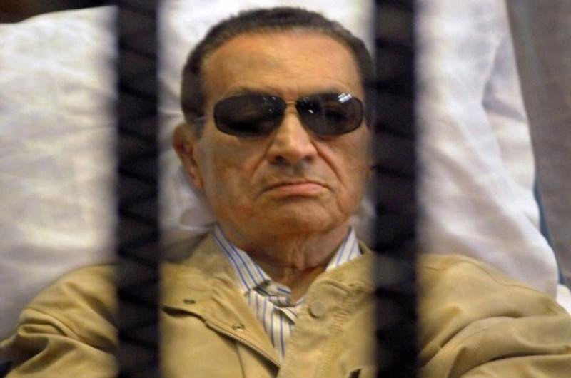Ex-presidente Mubarak &eacute; condenado &agrave; pris&atilde;o perp&eacute;tua no Egito
