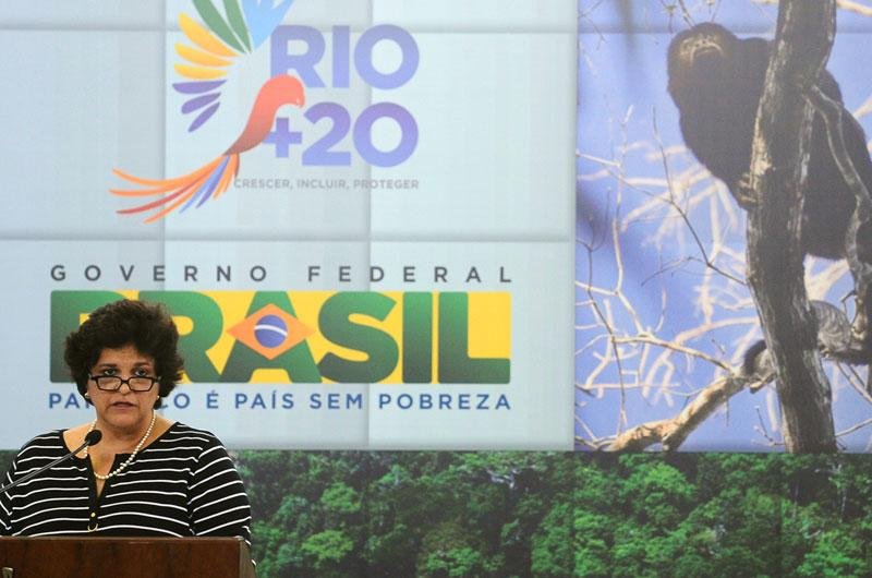 Ministra diz que n&uacute;mero de emendas ao C&oacute;digo Florestal &eacute; parte do jogo democr&aacute;tico
