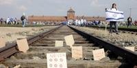 Peça em homenagem às vítimas do Holocausto será exibido em estações