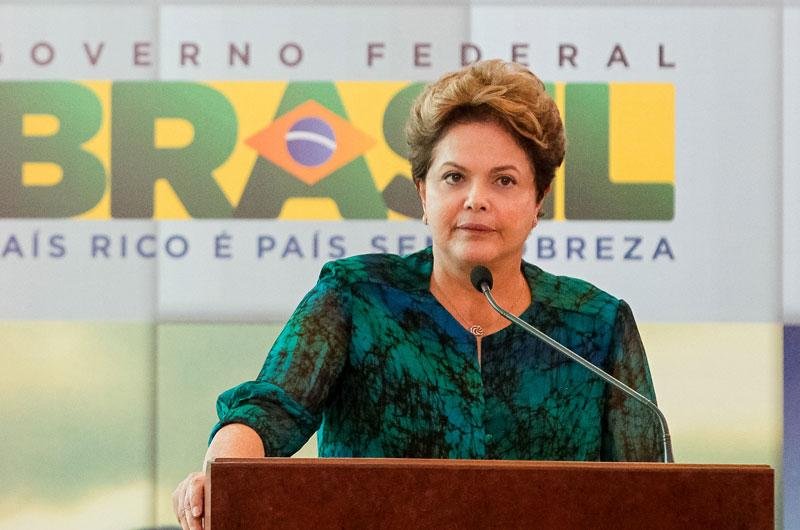 Dilma sanciona Lei Geral da Copa com quatro vetos