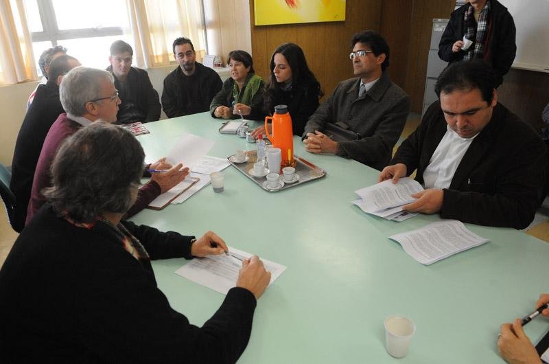 Representantes se reuniram para discutir situa&ccedil;&atilde;o da institui&ccedil;&atilde;o