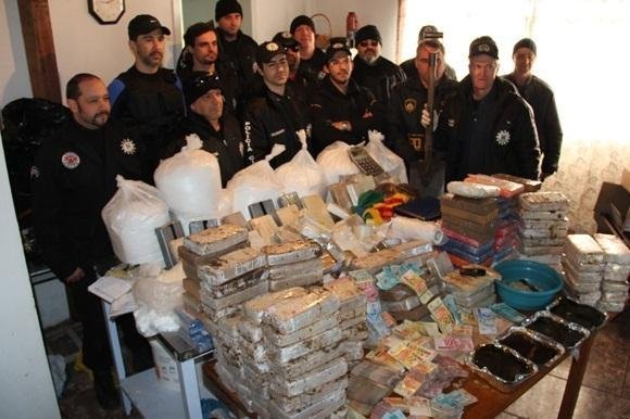 Entorpecente renderia mais de R$ 7 milh&otilde;es aos traficantes