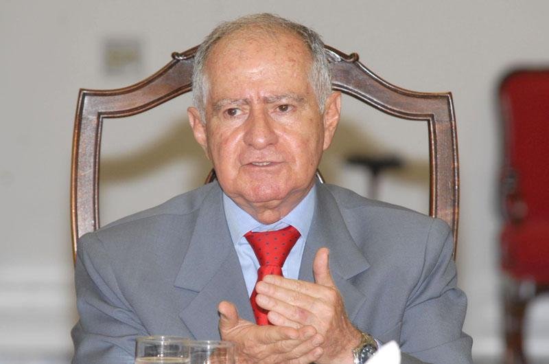 Juiz Humberto Gomes de Barros ficou no STF por 17 anos