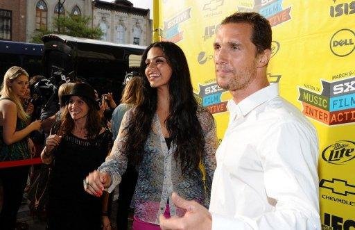 Matthew McConaughey casou com noiva brasileira