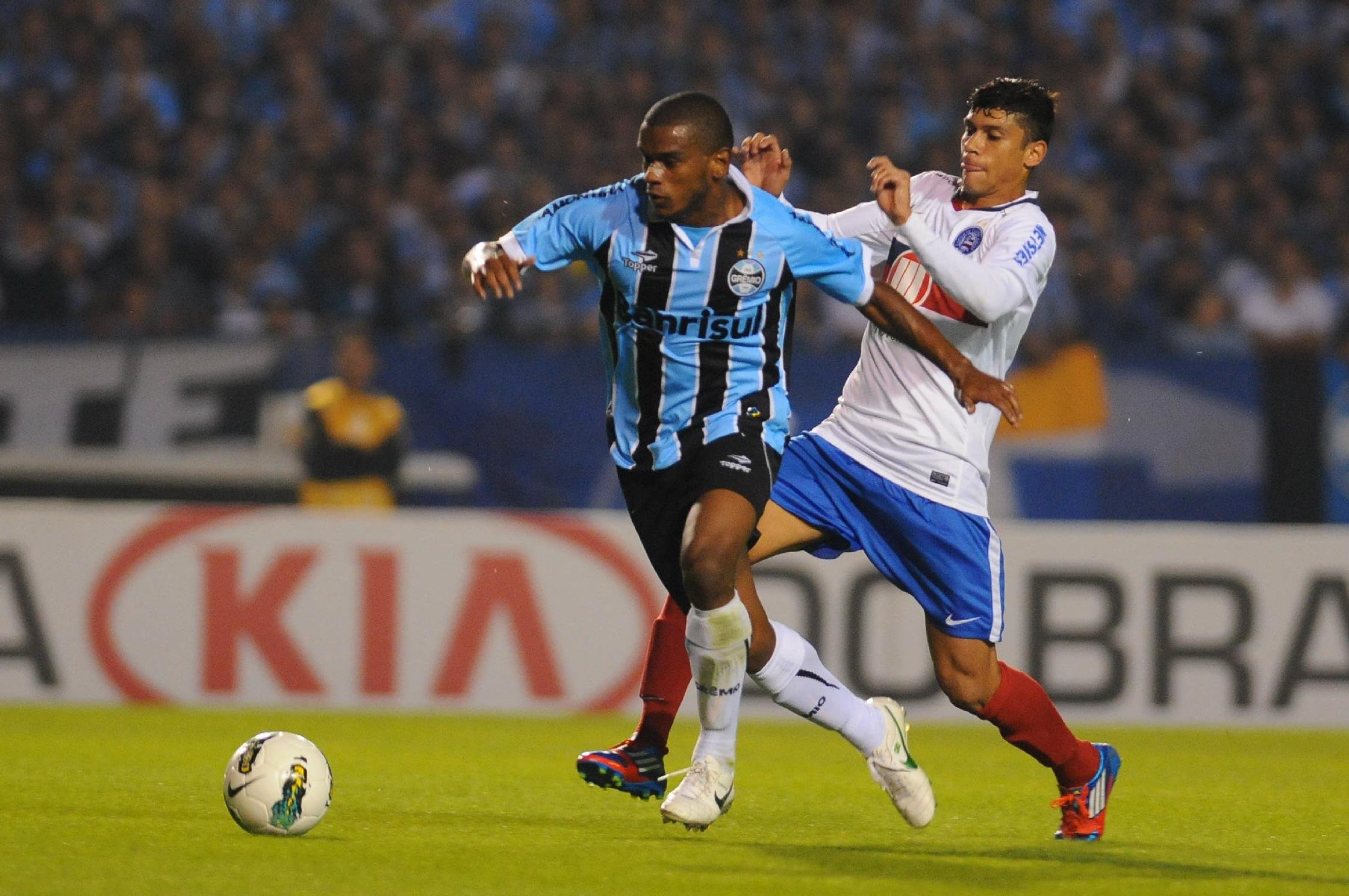 Fernando confirmou que est&aacute; pr&oacute;ximo de acertar a prorroga&ccedil;&atilde;o de seu v&iacute;nculo com o Gr&ecirc;mio