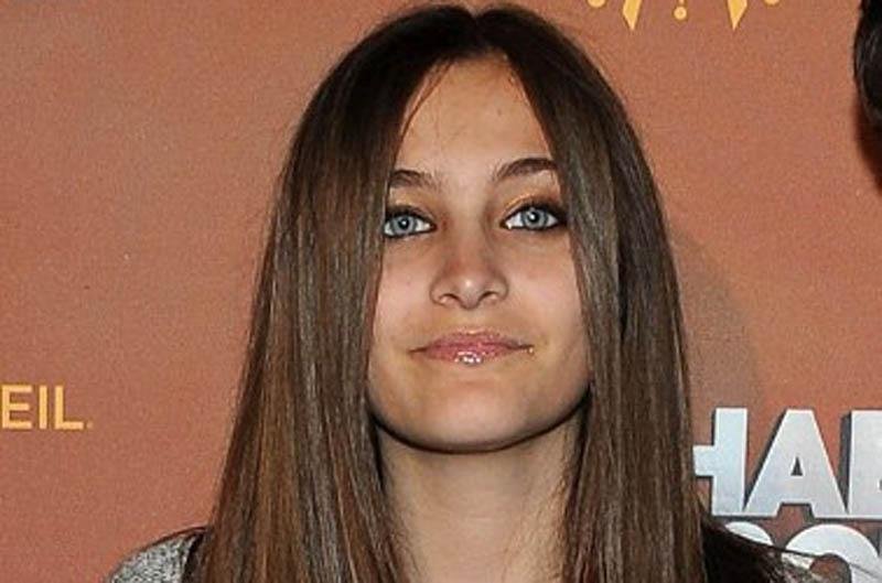 Filha de Michael Jackson afirma que sofreu bullying na escola