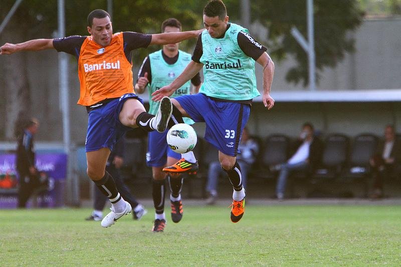 Par&aacute; quer que Gr&ecirc;mio use garra de partida contra o Santos em 2010