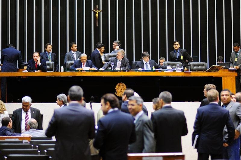 C&acirc;mara aprova aumento de pena para crime de contrabando