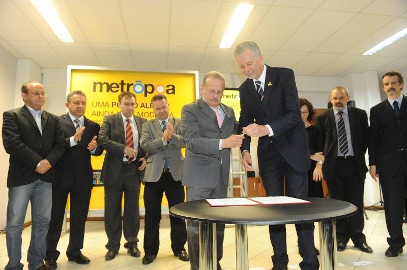 Governador e prefeito participaram de solenidade