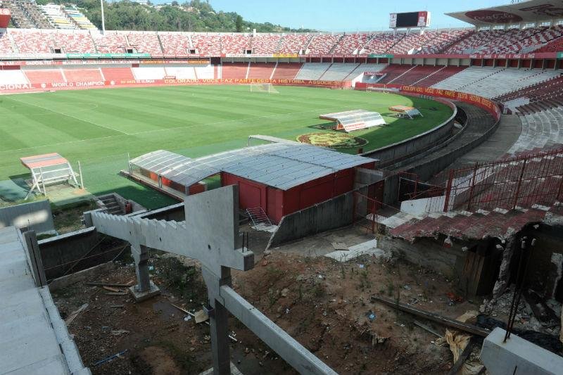 Partida contra Botafogo pode ser &uacute;ltima do Beira-Rio em 2012 
