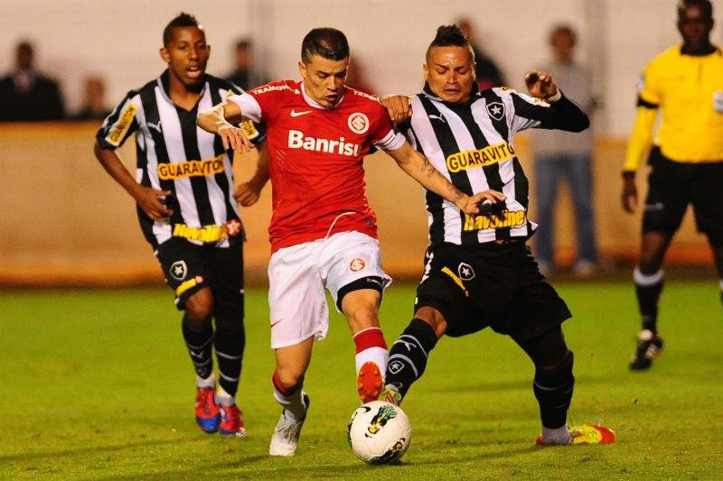 Volta de D&acute;Alessandro n&atilde;o mudou derrota do Inter