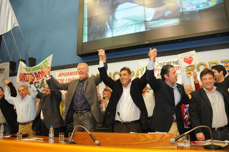 PDT oficializa candidatura de Fortunati e ganha apoio do PMDB
