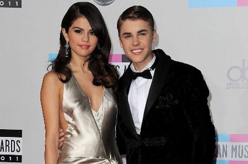 Justin Bieber aluga helic&oacute;ptero para Selena Gomez