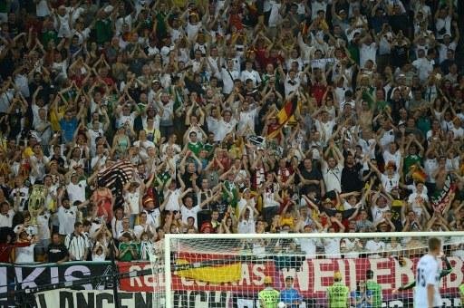 Uefa investigar&aacute; conduta inadequada da torcida alem&atilde;