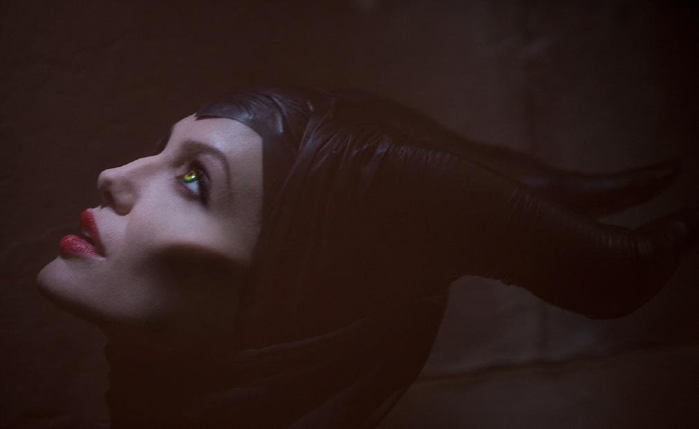 Angelina Jolie &eacute; Mal&eacute;vola no novo filme da Disney