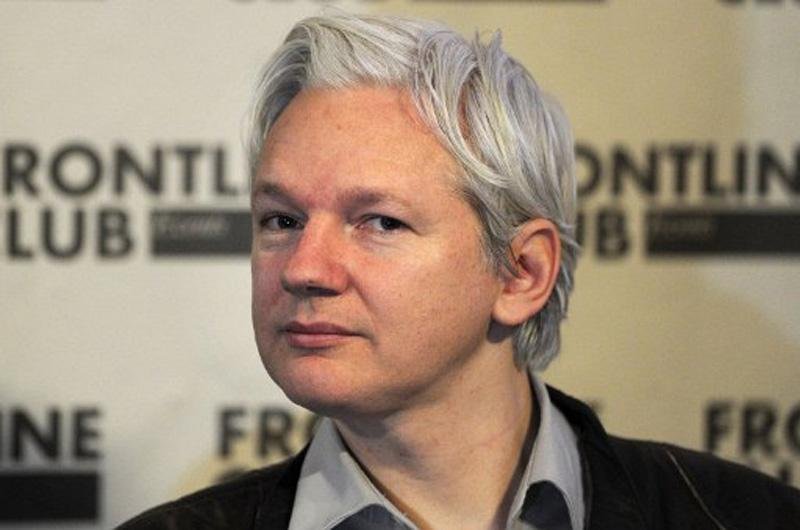 Assange violou condicional e pode ser preso pela pol&iacute;cia brit&acirc;nica