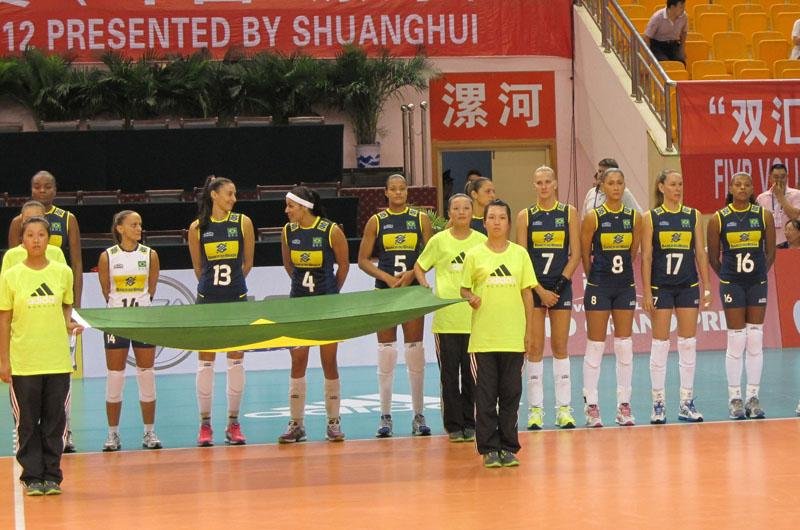 Brasil vence Porto Rico por 3 sets a 0