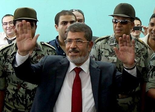 Mursi venceu o ex-primeiro-ministro Ahmed Shafiq