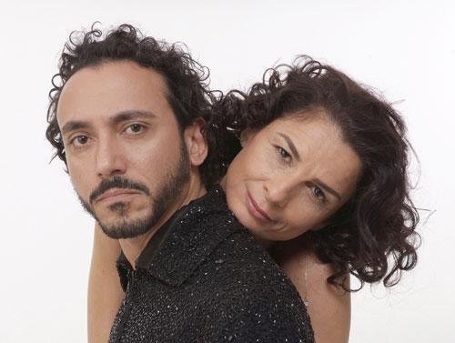 Tatiana e Marcoliva no palco da CCMQ 
