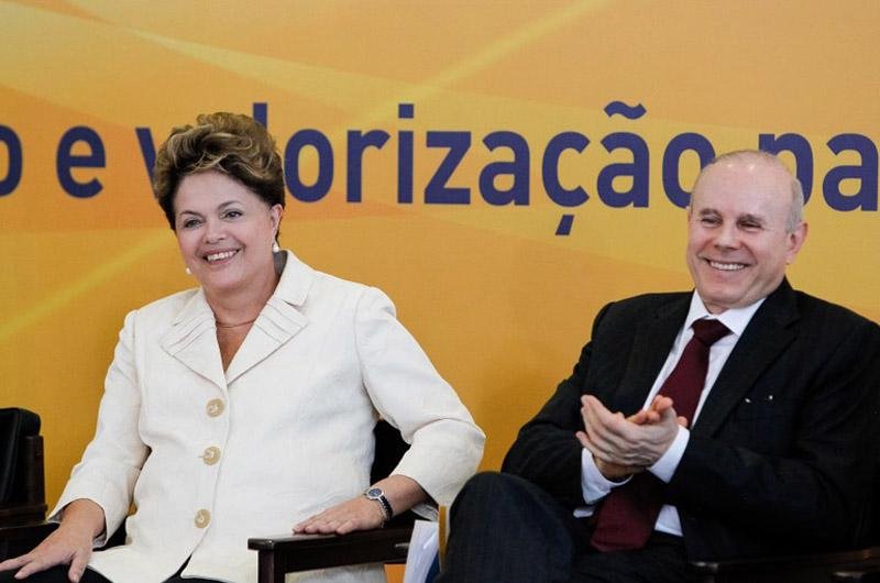 Medida tem como objetivo evitar a queda do Produto Interno Bruto