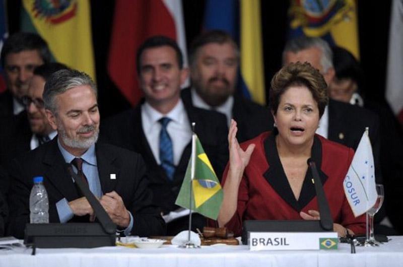 Reuni&atilde;o entre os presidentes do Mercosul decidiu suspender a participa&ccedil;&atilde;o do Paraguai