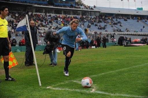 Forl&aacute;n se apresentar&aacute; na Inter de Mil&atilde;o semana que vem