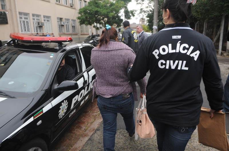 Tr&ecirc;s pessoas foram presas, entre elas, a l&iacute;der da conhecida Gangue das Gordas