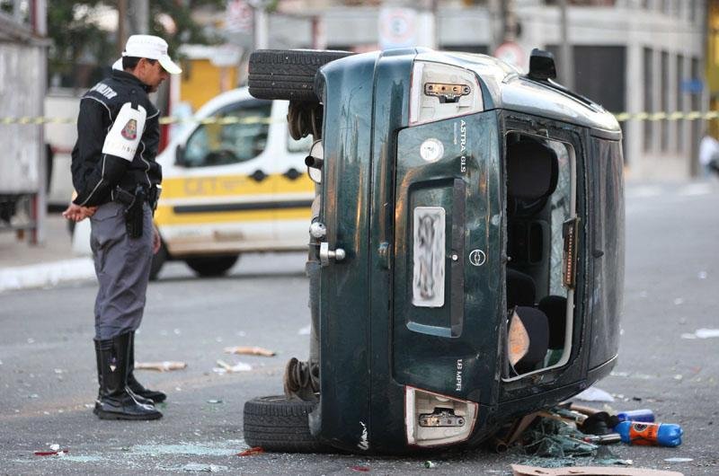 Condutor que atropelou 20 em SP estava sem CNH