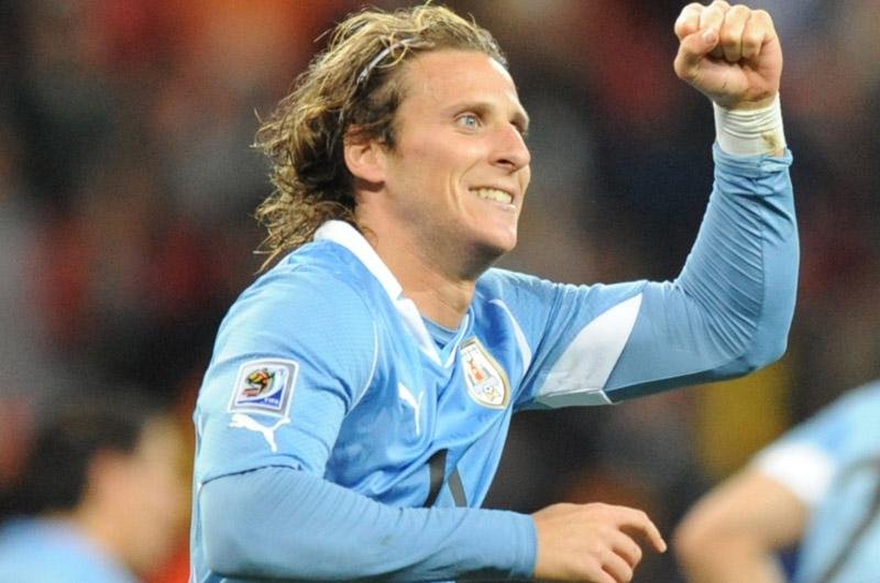 F&oacute;rlan rescinde contrato e deve ser anunciado pelo Inter amanh&atilde;