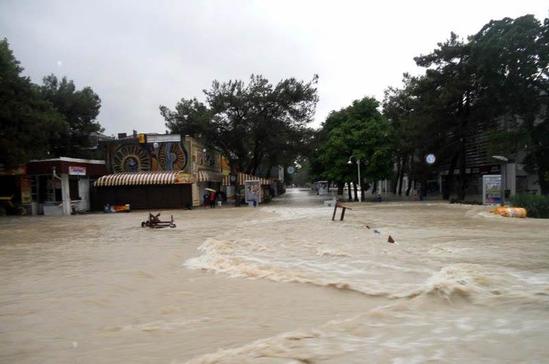 Chuvas afetaram cerca de 13 mil pessoas