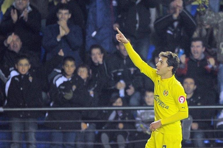 Nilmar n&atilde;o deve atuar no Inter em 2012
